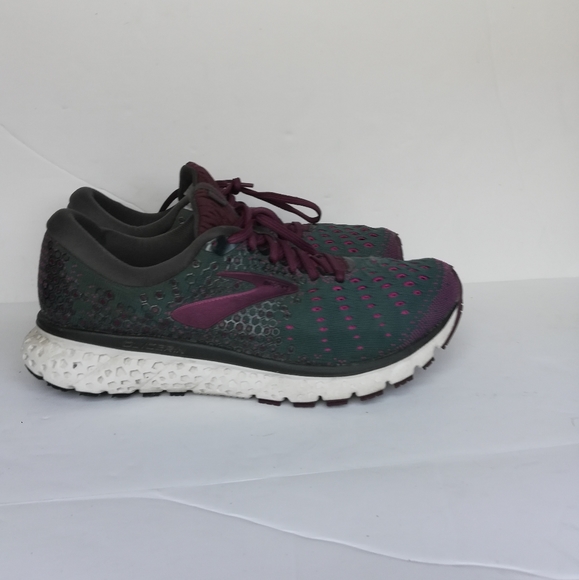 brooks 1202831b081